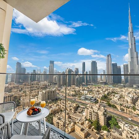 Smartstay At Burj Royale - Full Burj Khalifa View - Brand New Luxury Apartments Dubai Buitenkant foto