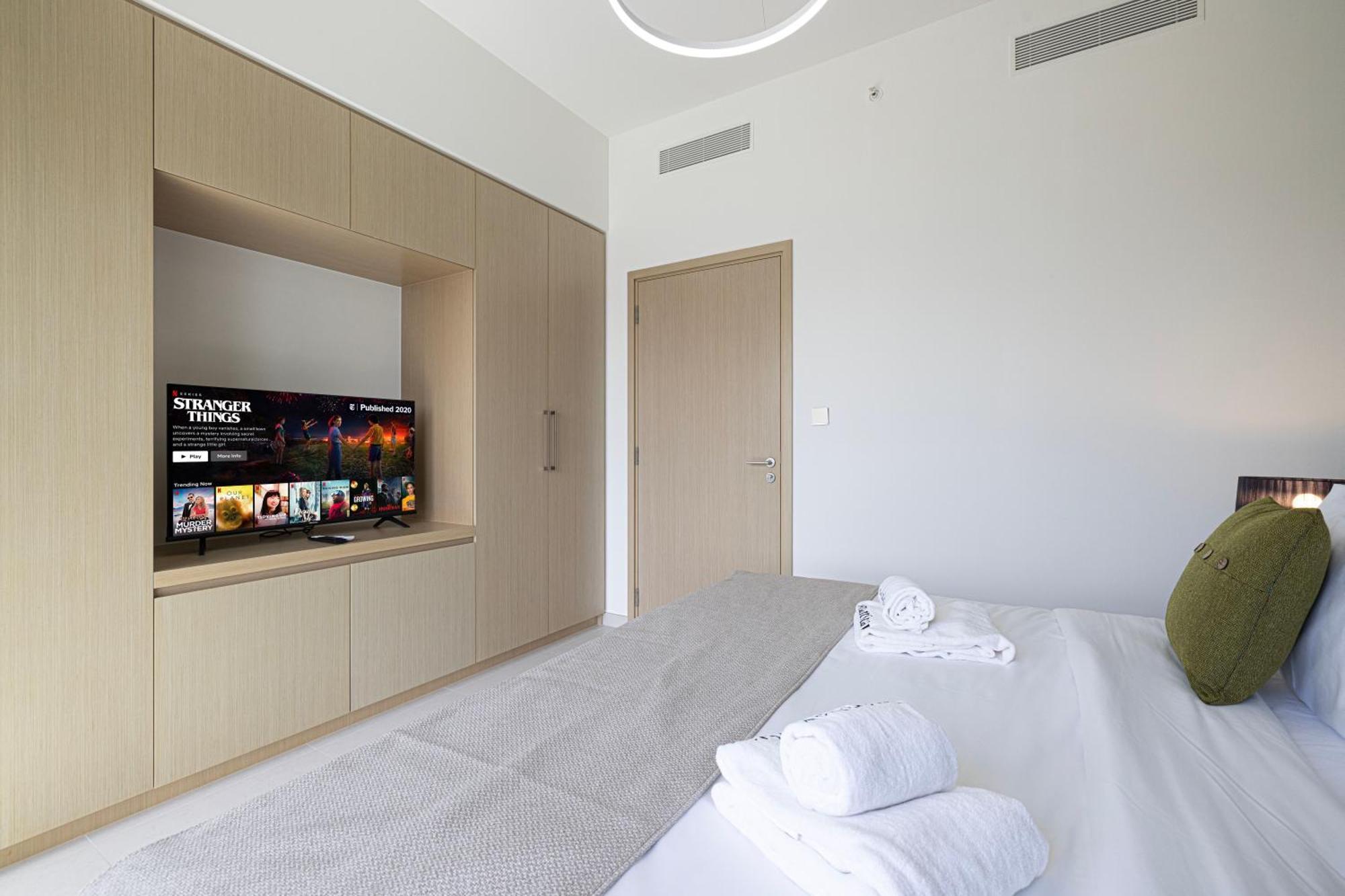Smartstay At Burj Royale - Full Burj Khalifa View - Brand New Luxury Apartments Dubai Buitenkant foto