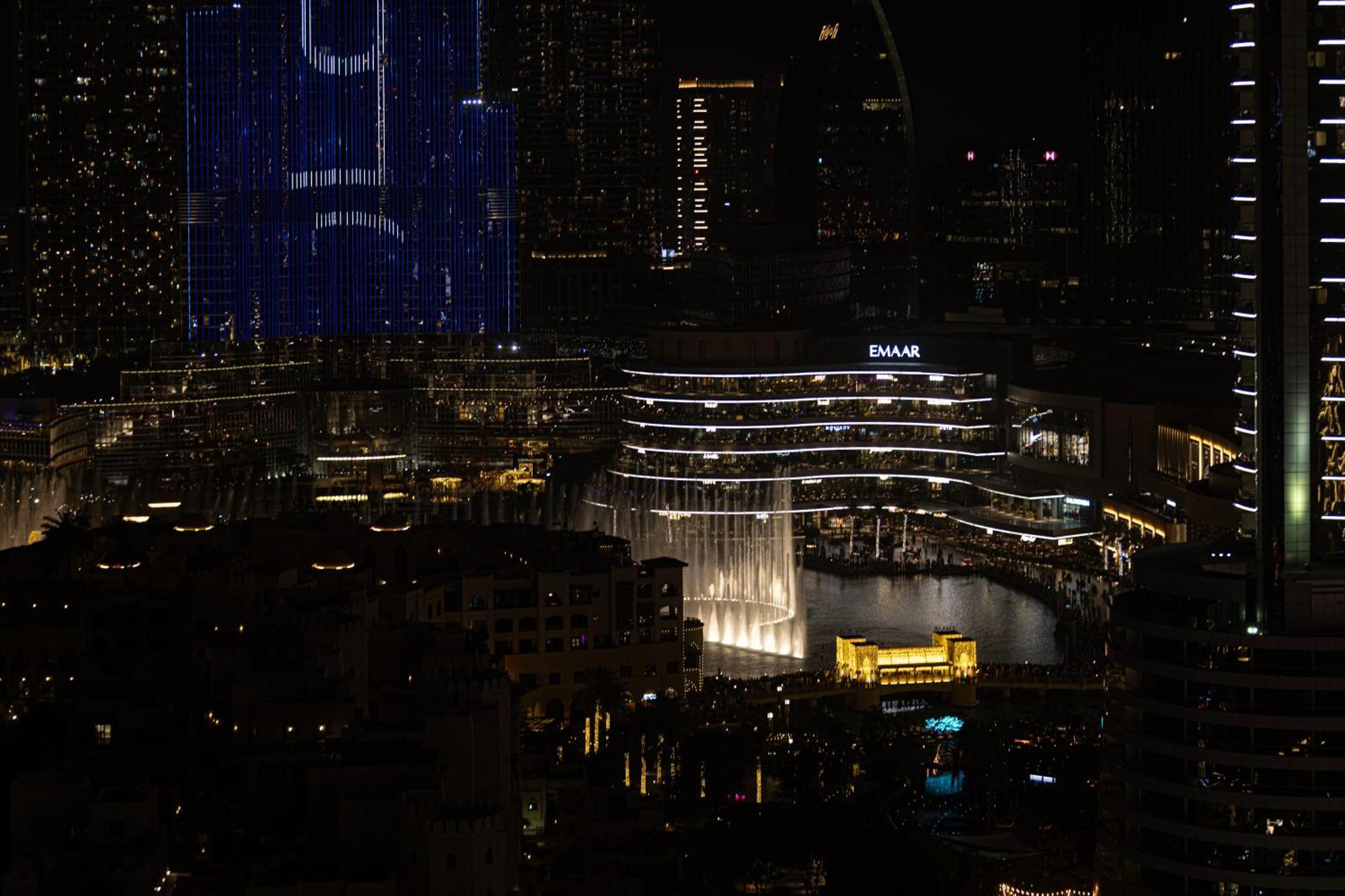Smartstay At Burj Royale - Full Burj Khalifa View - Brand New Luxury Apartments Dubai Buitenkant foto