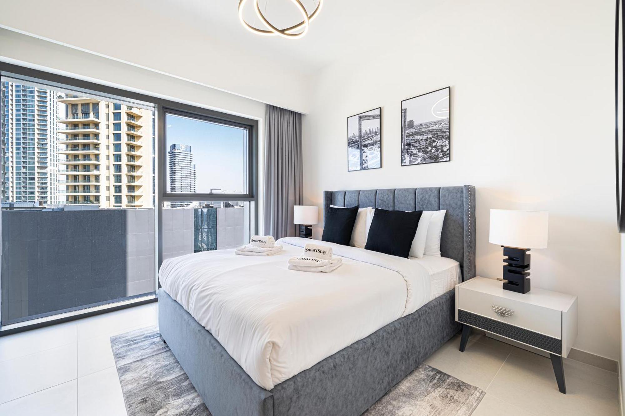 Smartstay At Burj Royale - Full Burj Khalifa View - Brand New Luxury Apartments Dubai Buitenkant foto