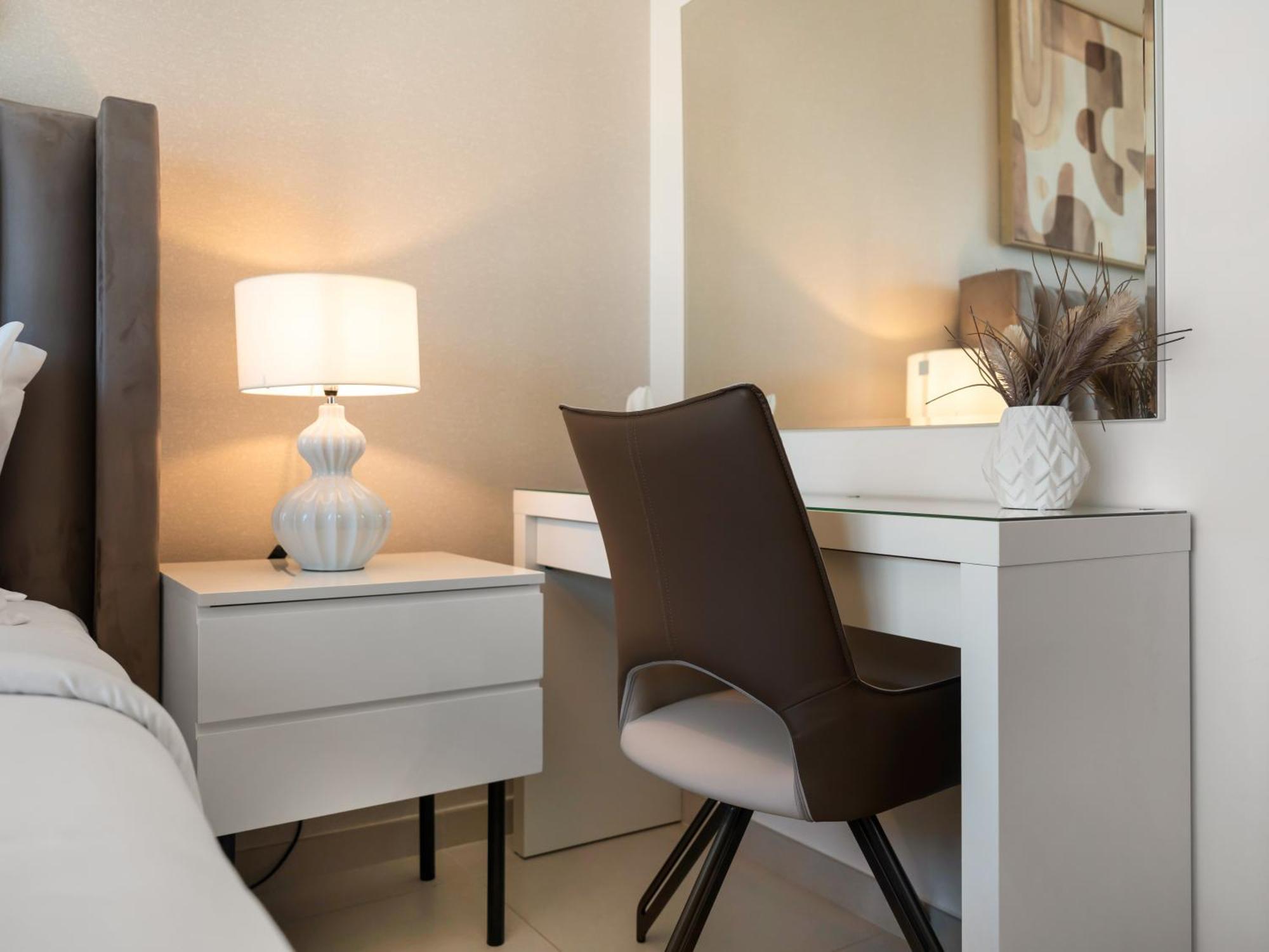 Smartstay At Burj Royale - Full Burj Khalifa View - Brand New Luxury Apartments Dubai Buitenkant foto