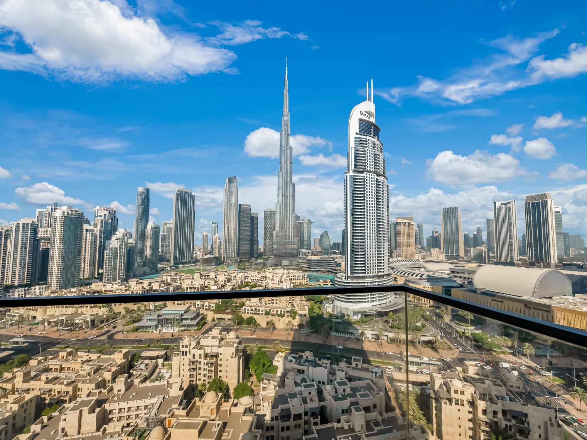 Smartstay At Burj Royale - Full Burj Khalifa View - Brand New Luxury Apartments Dubai Buitenkant foto